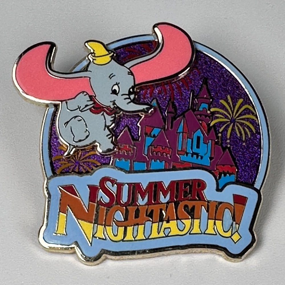 Dumbo Castle Limited Edition 1500 Summer Nightastic Disney‎ Pin Trading 84343